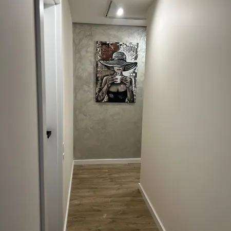 Peaceful Apartment Lazdynai Vilnius Exterior photo